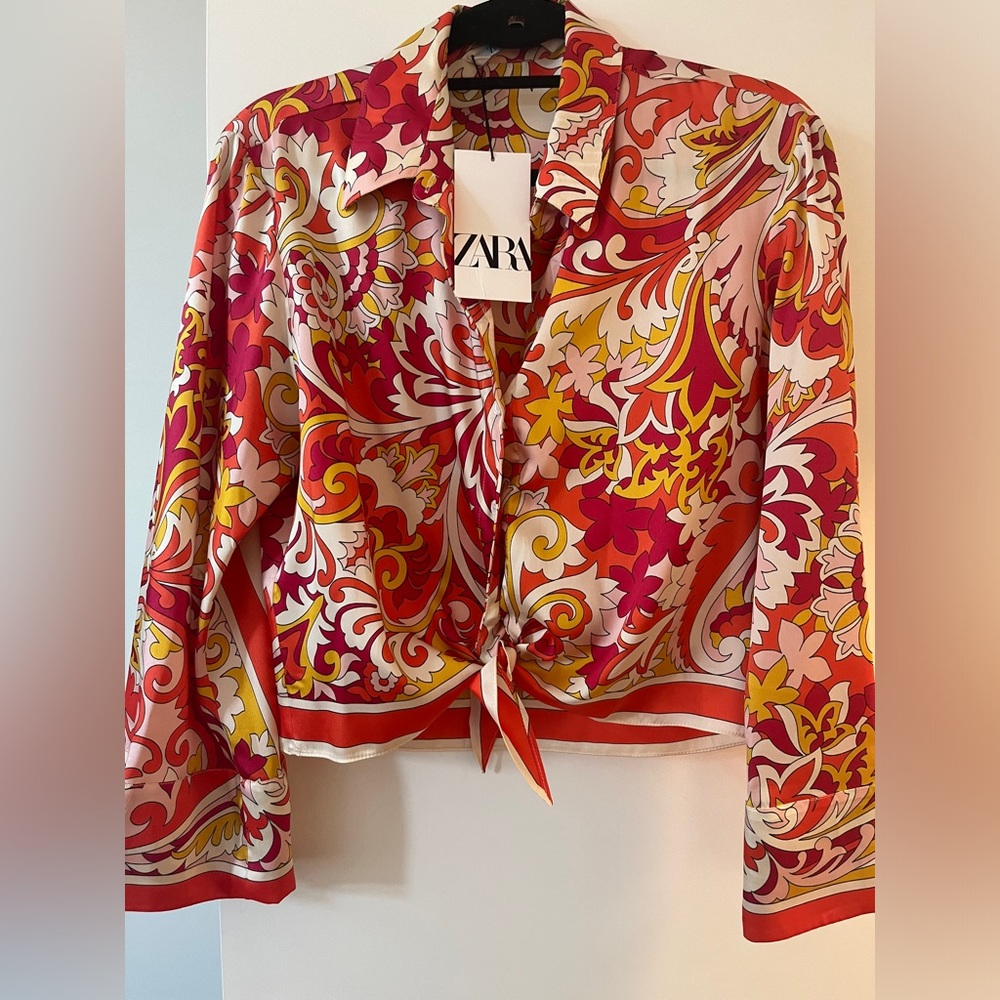 Zara Knotted Printed Shirt